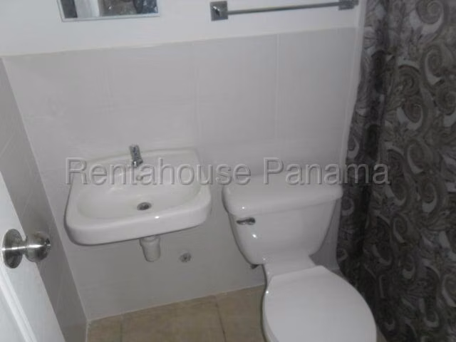 Venta de Casa en Brisas Del Golf Alpes KC - Imagen 11