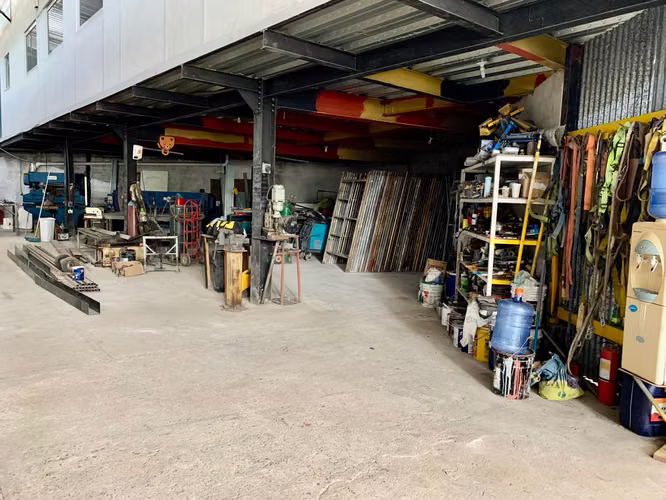 Venta de Negocio en Versalles, (Solo Cliente Directo) - Imagen 4