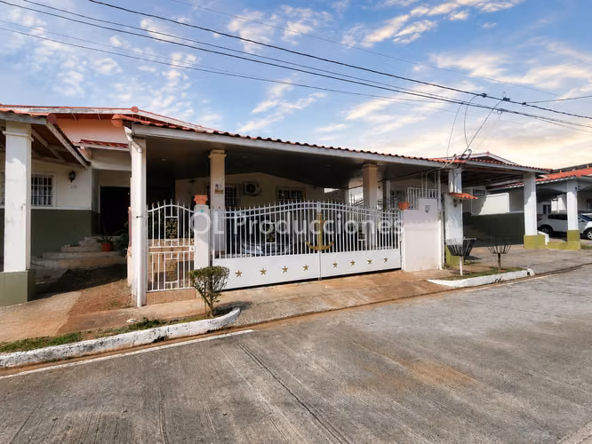 La Chorrera | Altos del Campo | Casa en Venta | Cerca de OndGo | Cierre perimetral