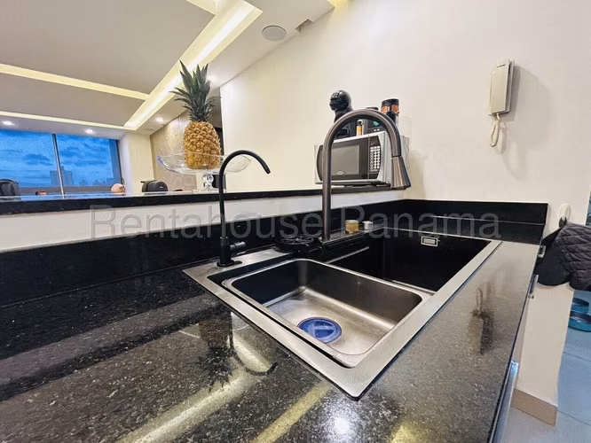 Venta de Apartamento en Carrasquilla Ph Coral Towers 70 Mts PD - Imagen 4