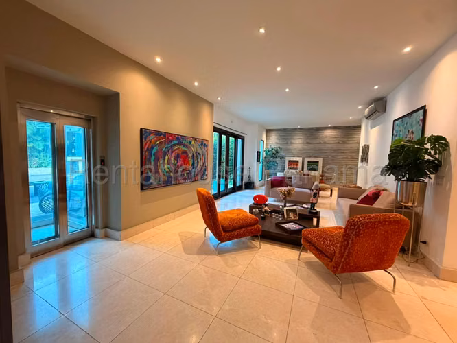 Alquiler de Casa en Santa Maria Fairway States 733 Mts PD - Imagen 2