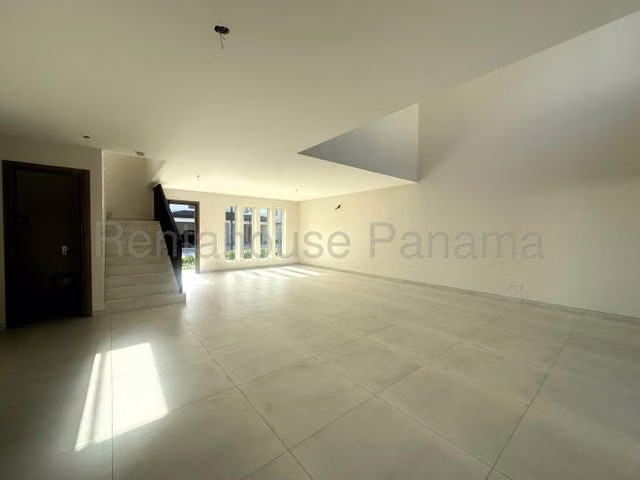 Venta de Casa en Santa María 27LBR1618 - Imagen 2
