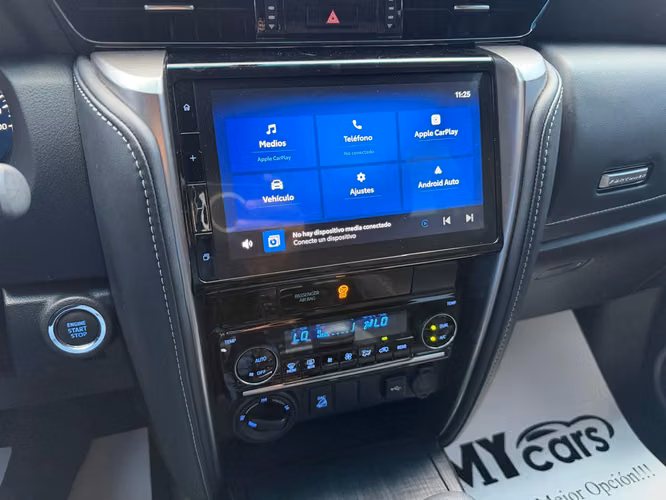 TOYOTA FORTUNER 2024 DIESEL 4X4  7 PASAJEROS - Imagen 15