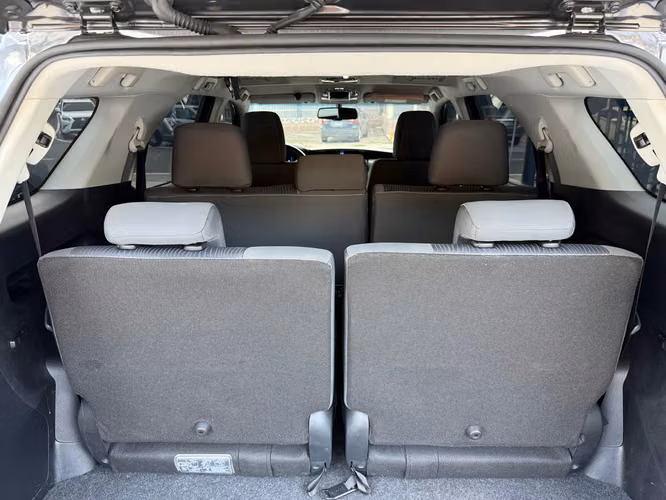 TOYOTA FORTUNER 2024 DIESEL 4X4  7 PASAJEROS - Imagen 18