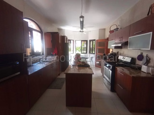Venta de Casa en Costa Sur 27LBR1628 - Imagen 15