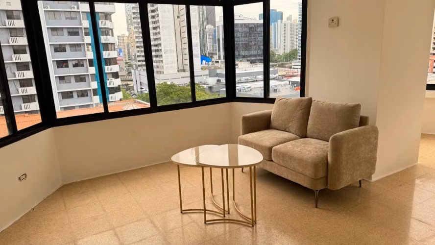 Alquilo apartamento amueblado y remodelado en Punta Paitilla