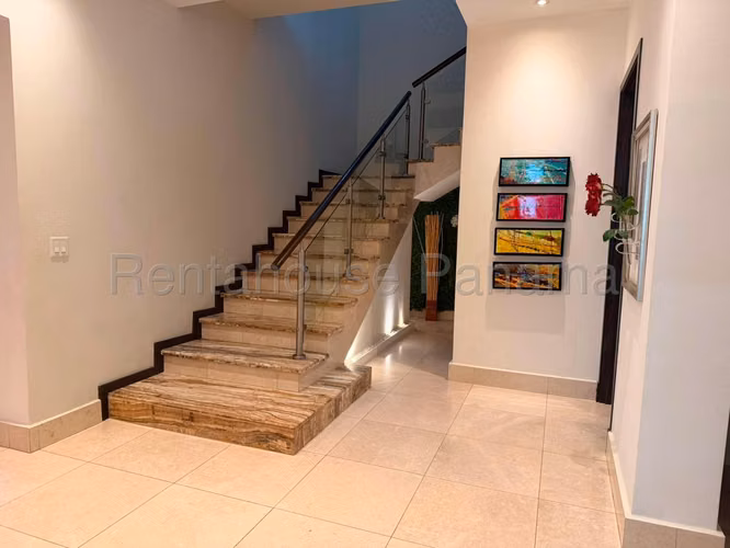 Casa en Alquiler en Santa María. FAIRWAY ESTATES. 27LDC1701 - Imagen 2