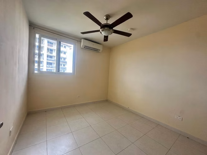 SE VENDE APARTAMENTO EN PH TORRES DE VERSALLES II - Imagen 5