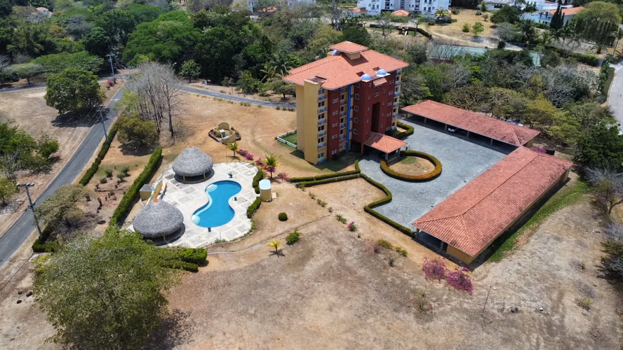 Punta Barco Resort. Riverside. 157 m 3r 3.5b 2est $220,000.00neg - Imagen 15