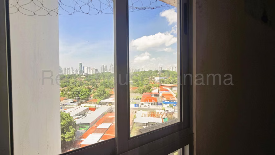 Apartamento en Venta en Parque Lefevre 27LDC1657