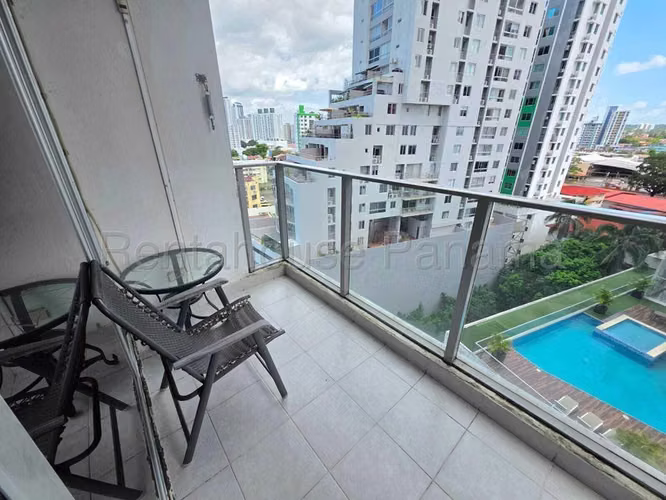 Venta de apartamento en Ph Residencias El Sol 27MVCH1714
