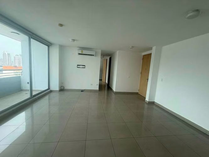 Alquiler A pasos del Parque Omar | 2Rec L/B 110m² ($1,450) - Imagen 3