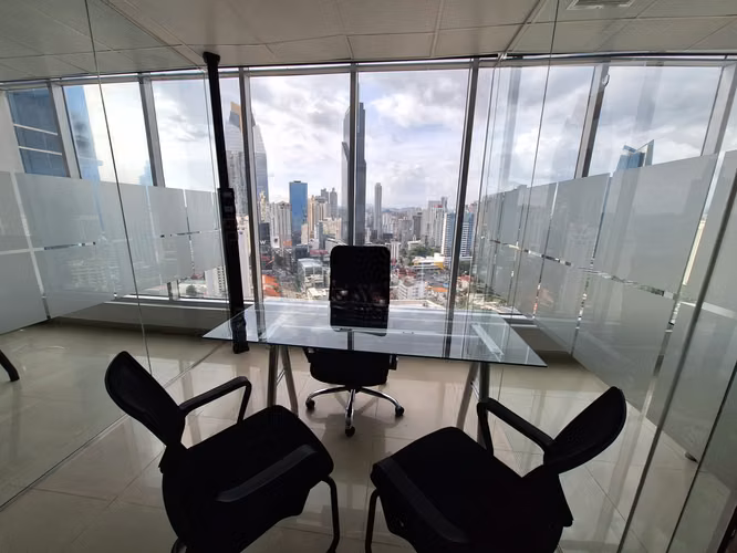 VENTA DE OFICINA 92 M2, PH OCEAN BUSINESS PLAZA