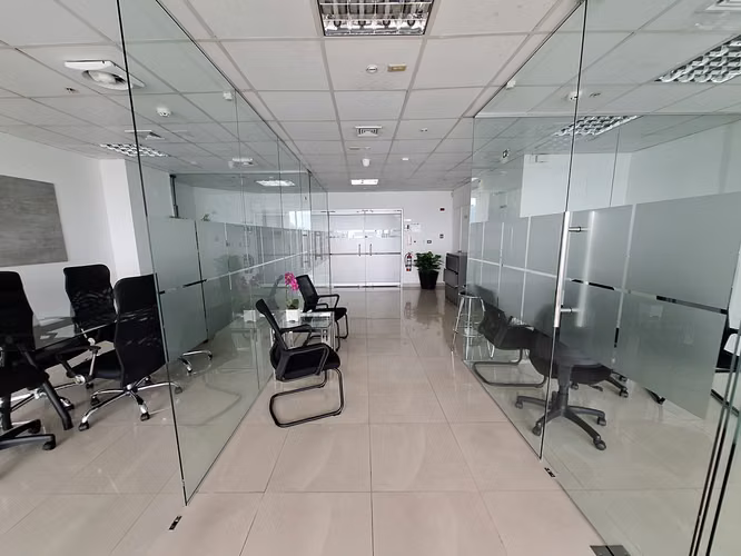 VENTA DE OFICINA 92 M2, PH OCEAN BUSINESS PLAZA