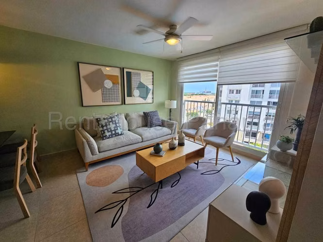 Venta de apartamento en Ph Versalles 27MVCH1717