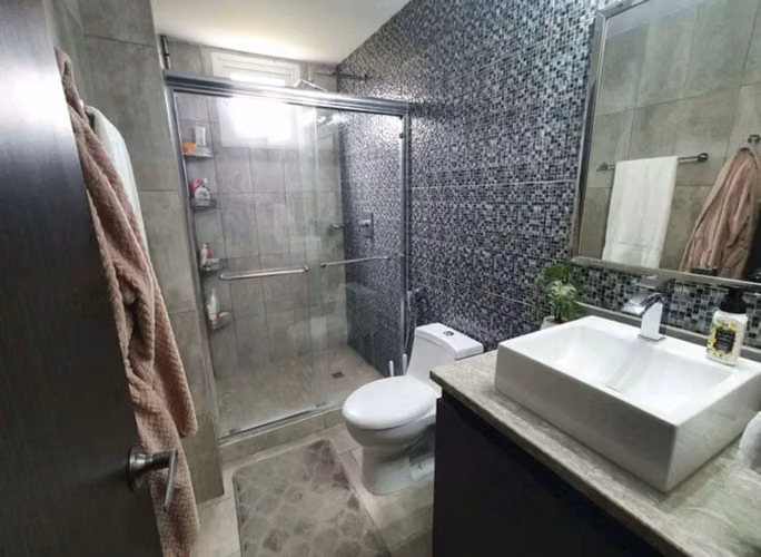 ALQUILER DE APARTAMENTO PH FOREST TOWER- TUCAN