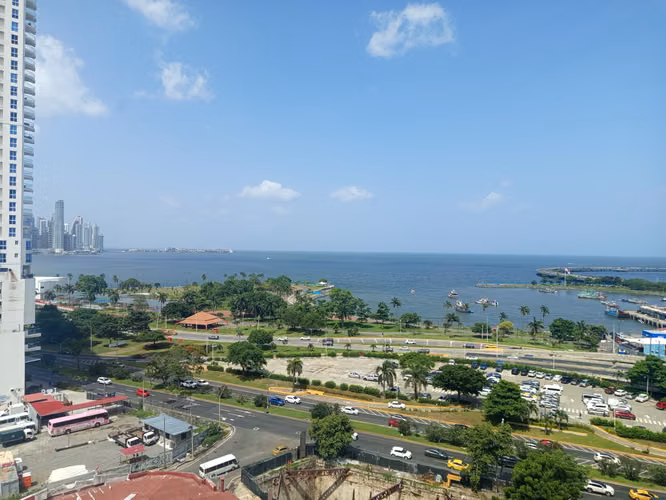 Venta o Alquiler Apartamento Semi-Amoblado en Avenida Balboa PH Bay View - YJ - Imagen 17