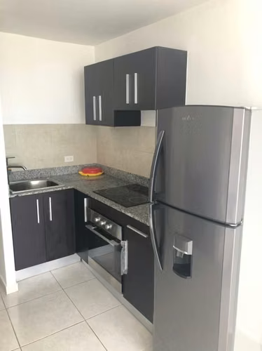 Venta o Alquiler Apartamento Semi-Amoblado en PH Bay View, Avenida Balboa - YJ - Imagen 5