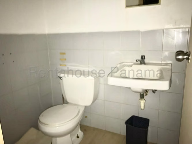 Amplio Local Comecial en Alquiler en Via España 27*1708Mfk - Imagen 8