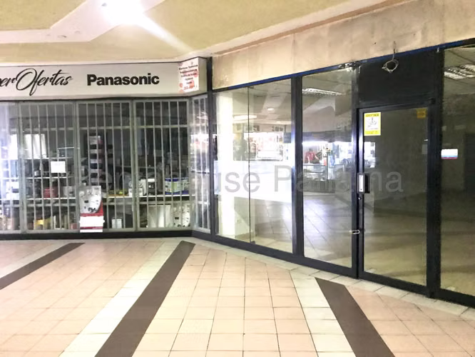 Amplio Local Comecial en Alquiler en Via España 27*1708Mfk - Imagen 14