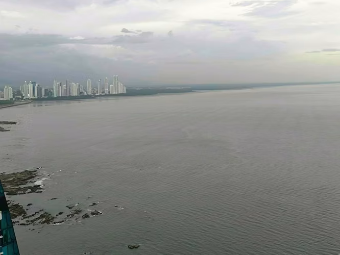 Venta JW Marriott Pta Pacifica, 98m² Vista al Mar Piso Alto $345,000 - Imagen 2