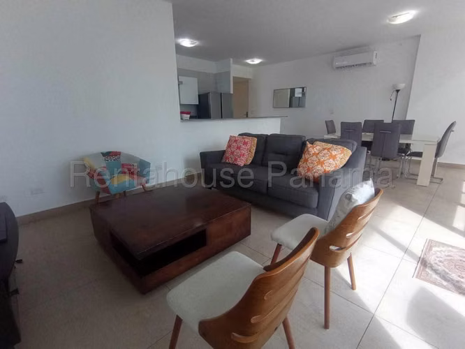 J1492GRR Alquiler de Apartamento en Bellavista - Imagen 8