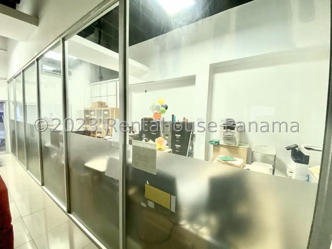 VENTA DE LOCAL EN LOS ANGELES  - BODEGA