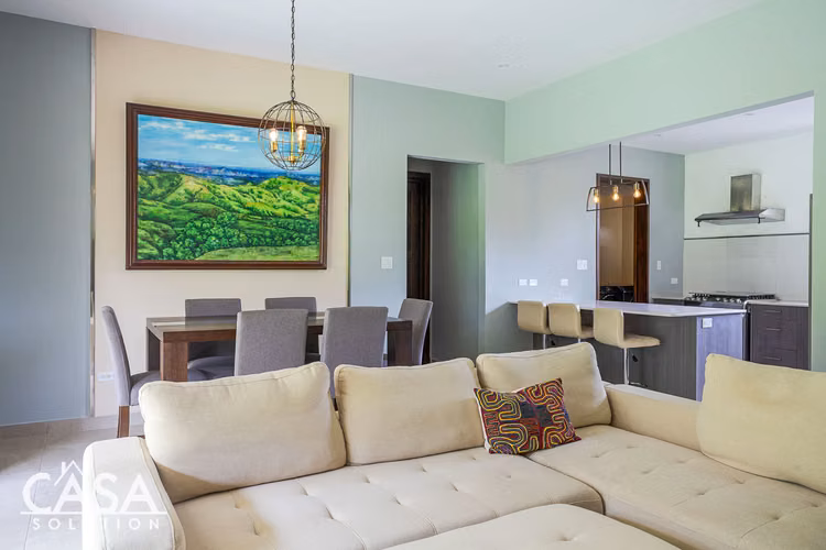 Fabuloso Dúplex en Venta en Lucero – En un Solo Nivel con Dos Suites Principales - Imagen 6