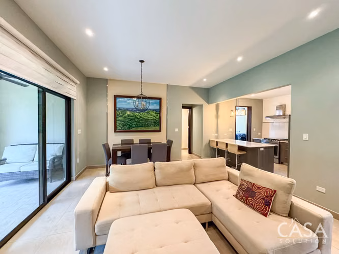 Fabuloso Dúplex en Venta en Lucero – En un Solo Nivel con Dos Suites Principales - Imagen 3