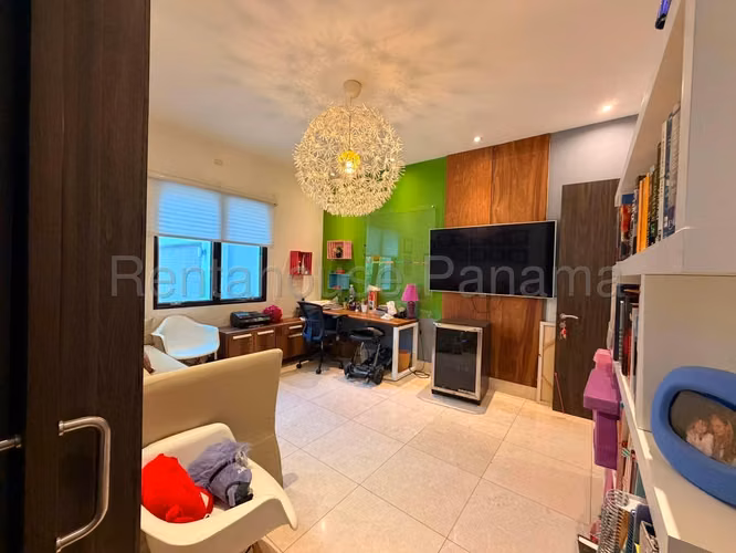 Hermosa Casa en Alquiler en Santa María 27PPM1701 - Imagen 8