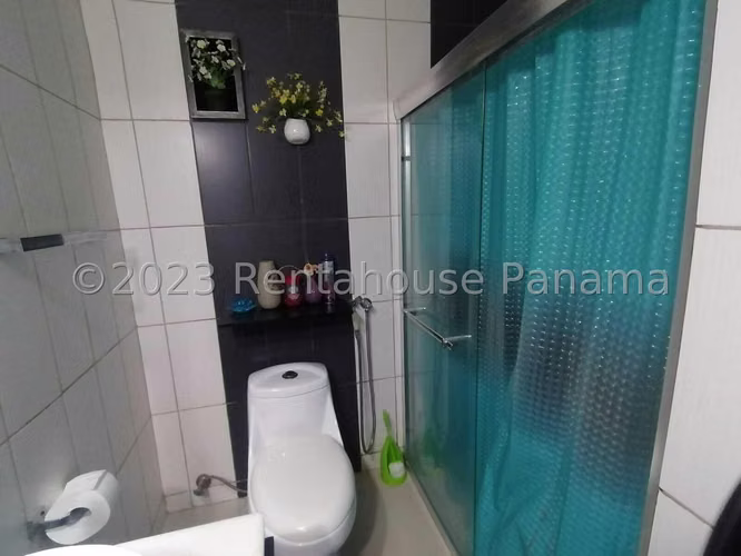 Casa Remodelada en Venta en Brisas del Golf 27PPM1653 - Imagen 13