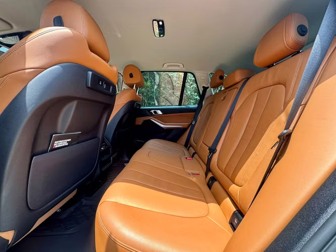 BMW X5 xDRIVE40i 2022 - Imagen 9