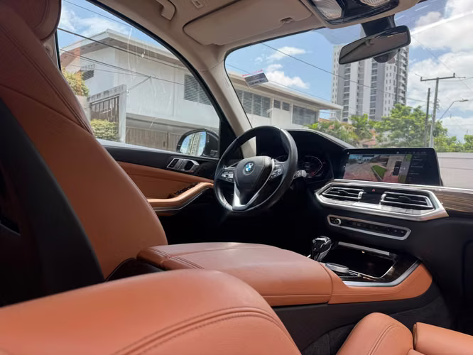 BMW X5 xDRIVE40i 2022 - Imagen 7