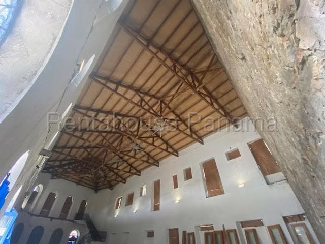 VENTA DE CONSULTORIO CASCO ANTIGUO GM