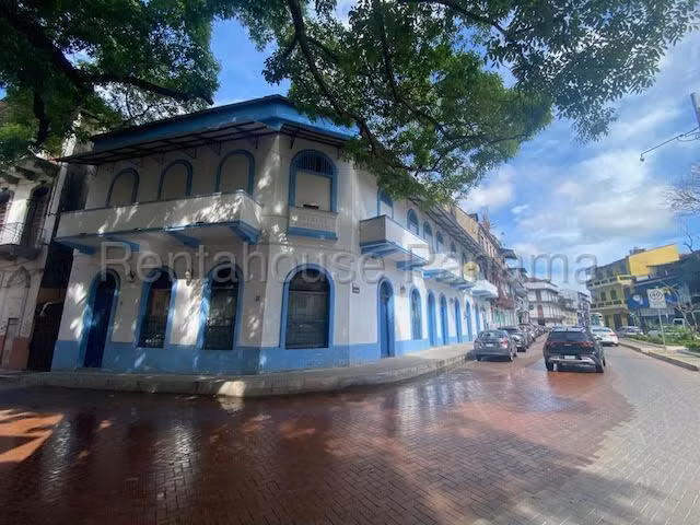 VENTA DE CONSULTORIO CASCO ANTIGUO GM