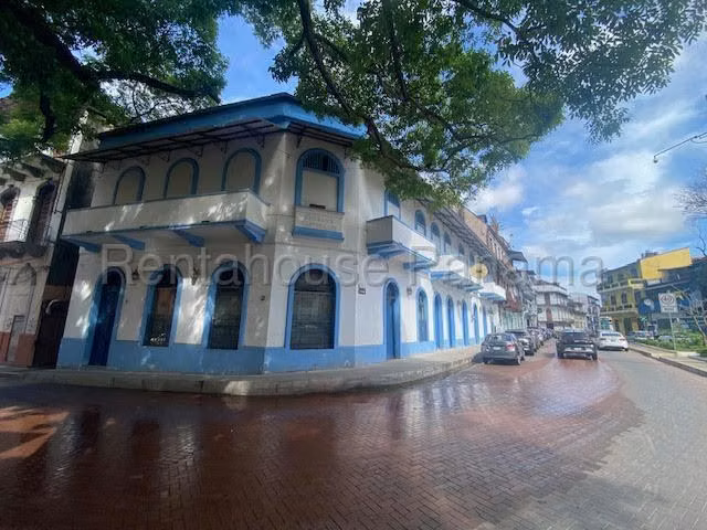 OFFICE FOR SALE IN OLD TOWN GM