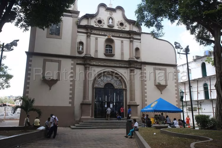 VENTA DE CONSULTORIO CASCO ANTIGUO GM
