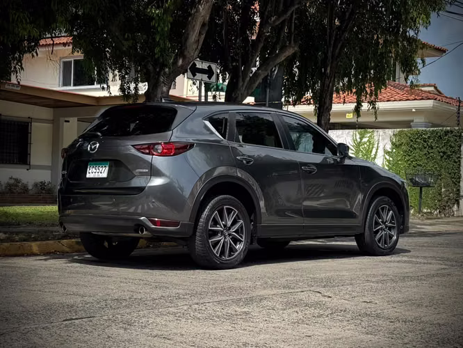 MAZDA CX5 2022 - Imagen 5