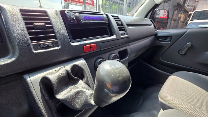 TOYOTA HIACE PANEL, AÑO 2009