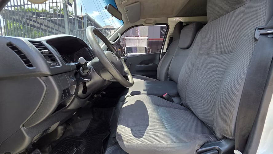 TOYOTA HIACE PANEL, AÑO 2009