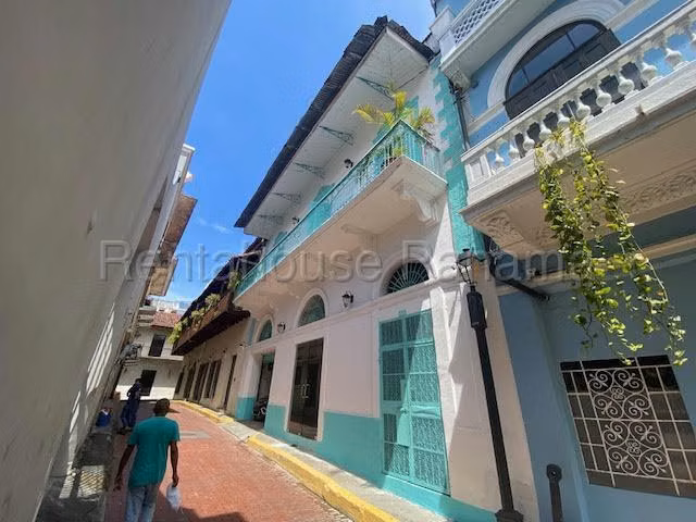 Vendo Edificio en Casco Antiguo LC27-1559