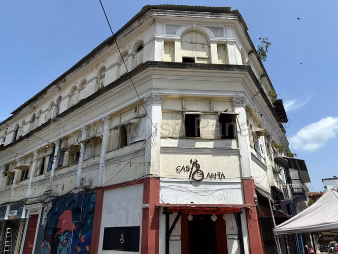 Office for sale in Old Town LC27-1556