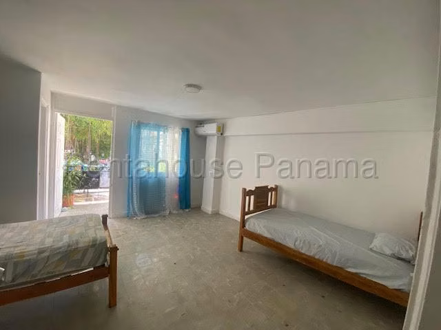 Vendo Edificio en Santa Ana LC27-1554