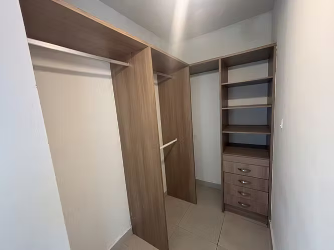 Alquiler de apartamento (Sólo línea blanca) en PH Harmony Tower - San Francisco