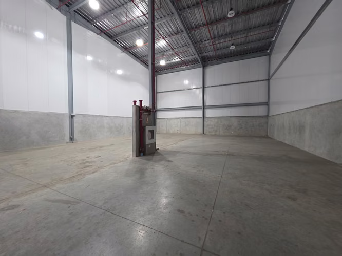 Alquiler de bodegas en Juan Díaz, ubicación centrica - Imagen 2