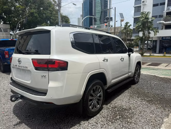 Toyota Land Cruiser 2024 - Imagen 4