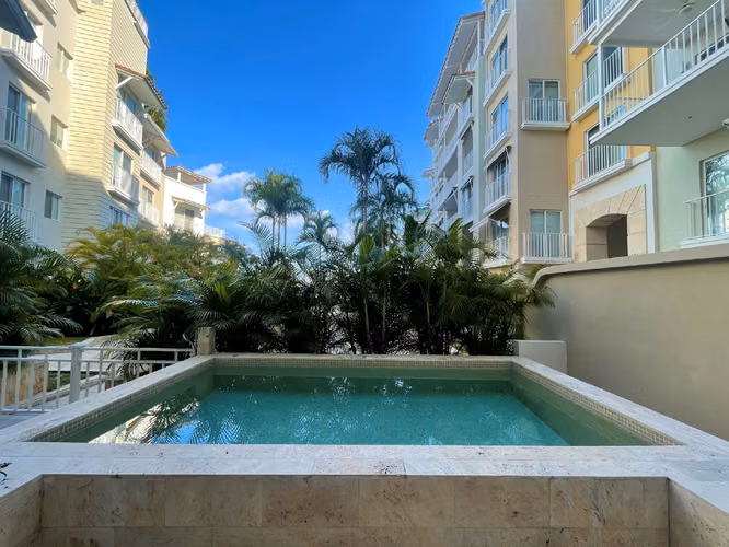 Apartamento de Playa en Venta  Amoblado de 350.25 mts2