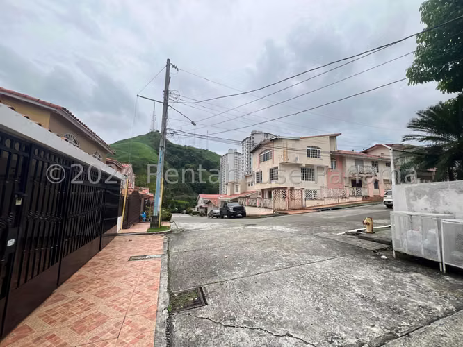 Vendo Casa de 220 m² en PH Limajo, Altos de Panamá 27-1170GG - Imagen 18
