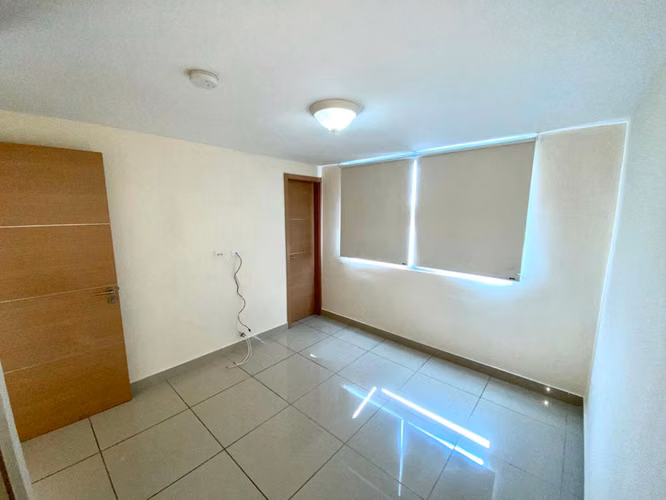 ABSOLUTE REMATE APT 2R2B1P EN PH TORRE DE CASTILLA VIA ESPANIA 135000 - Imagen 9