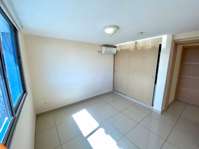 ABSOLUTE REMATE APT 2R2B1P EN PH TORRE DE CASTILLA VIA ESPANIA 135000 - Imagen 7